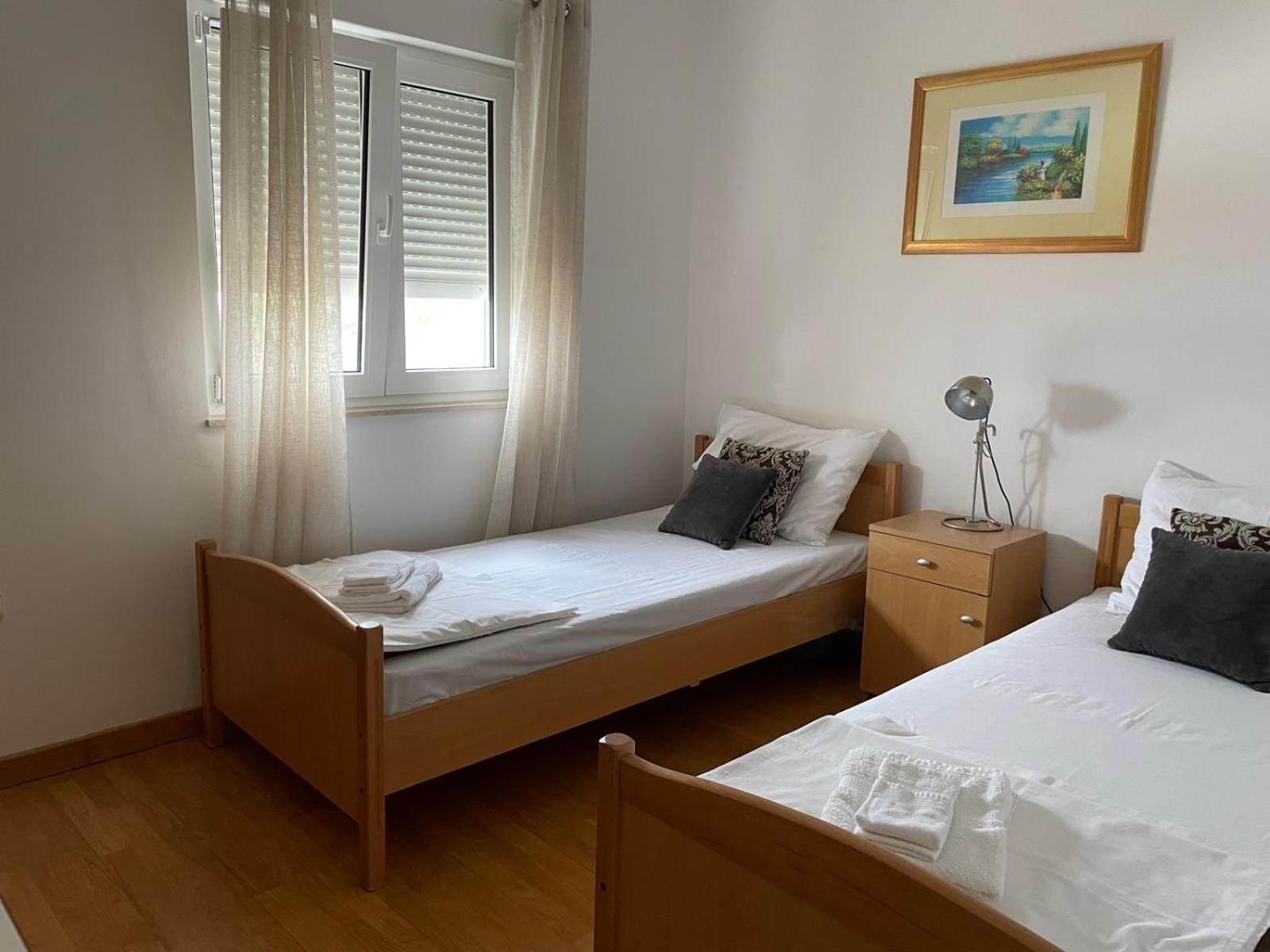 טרוגיר Apartman Lucia מראה חיצוני תמונה